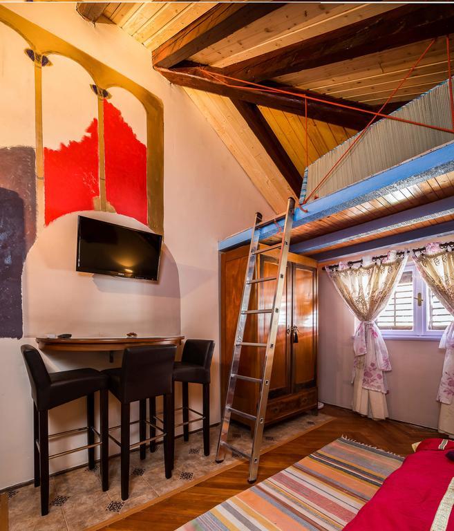 Guest House Roman Horizon Split Zimmer foto